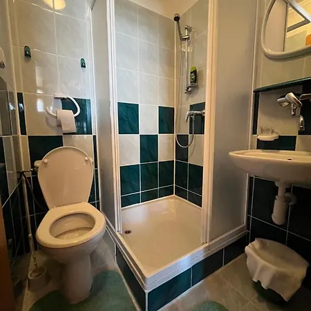 Silvester Guesthouse