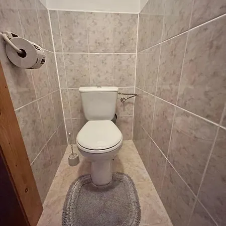 Privatunterkunft Silvester Guesthouse *