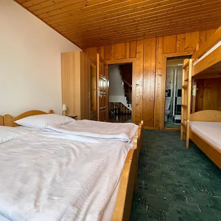 Silvester Guesthouse *